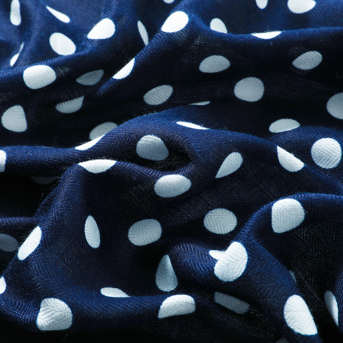 The Sutton - Women's Neck Scarf