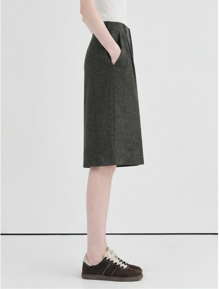 Dark gray high-waisted pleated cropped wide-leg pants